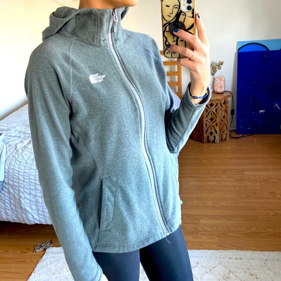 The North Face Jackets & Blazers - NORTHFACE fitted gray sweater size medium